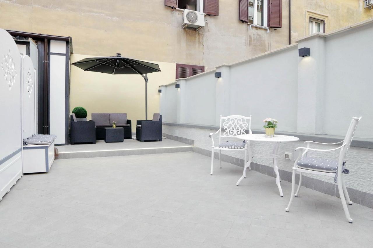 Pensión Roman Holiday Suites