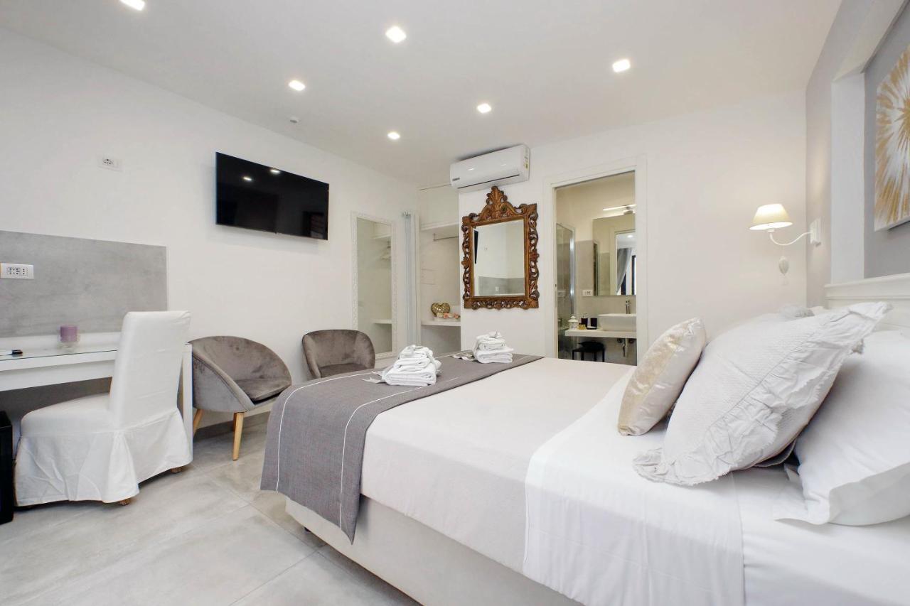 Roman Holiday Suites Pensión Roma