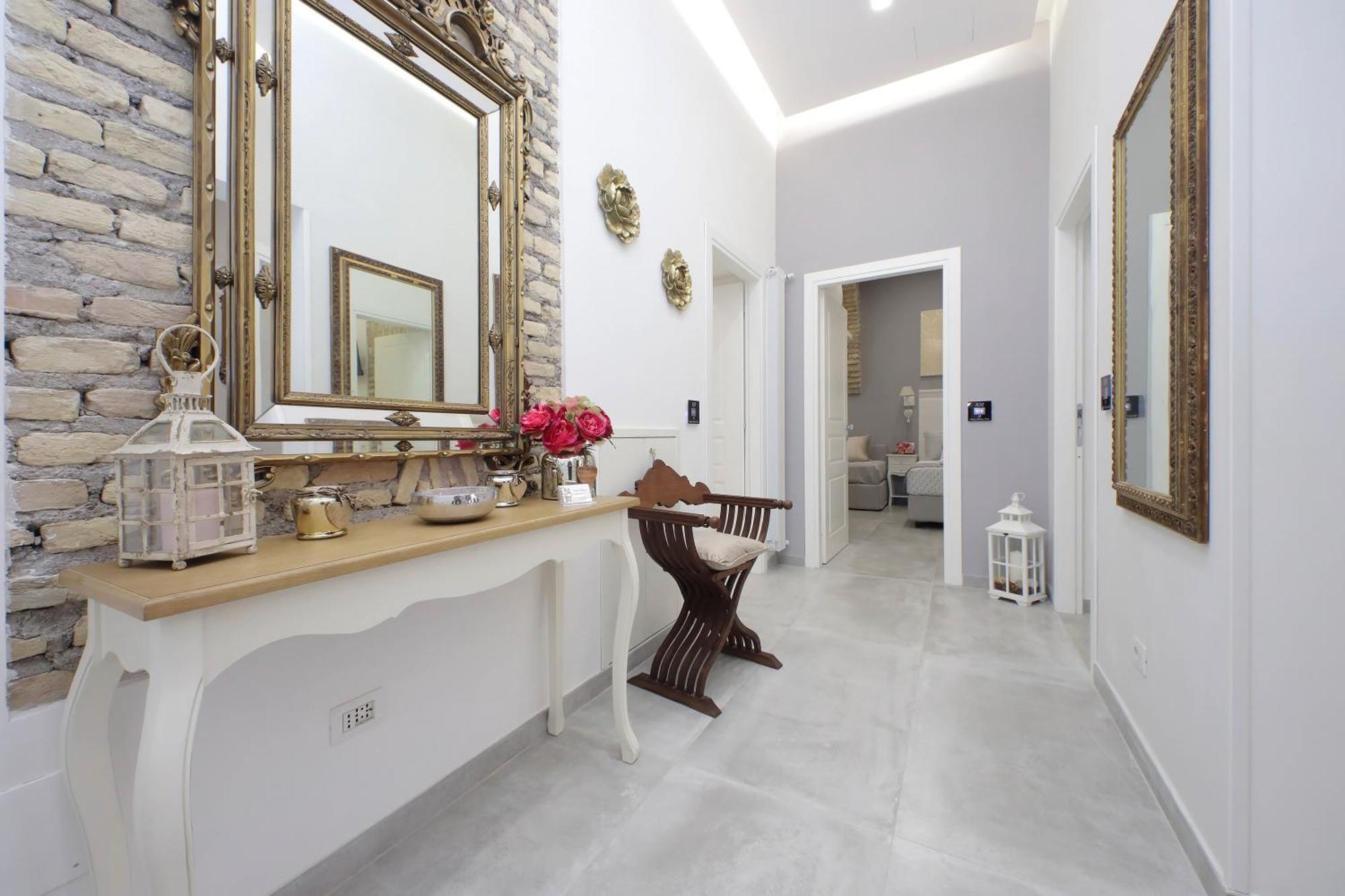 Casa de hóspedes Roman Holiday Suites *