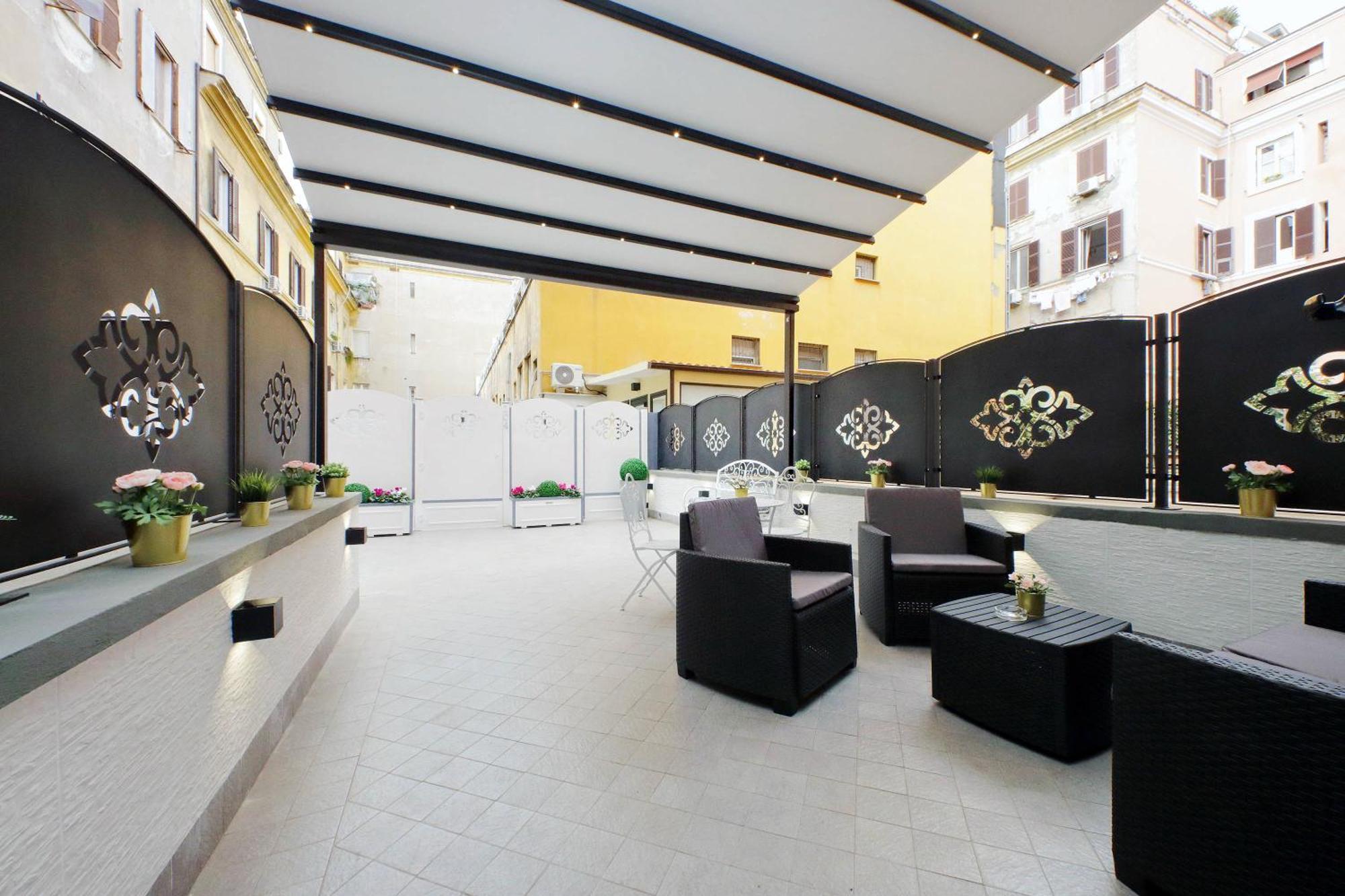 Pensión Roman Holiday Suites